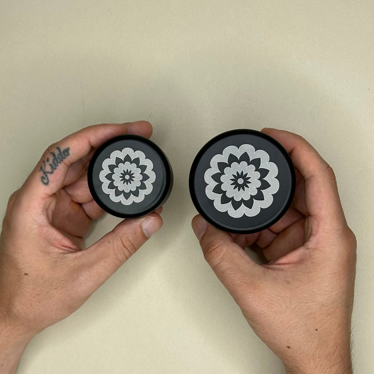 FLOWER MILL [NEXT GEN] premium grinder: from €64.95 – budtenders